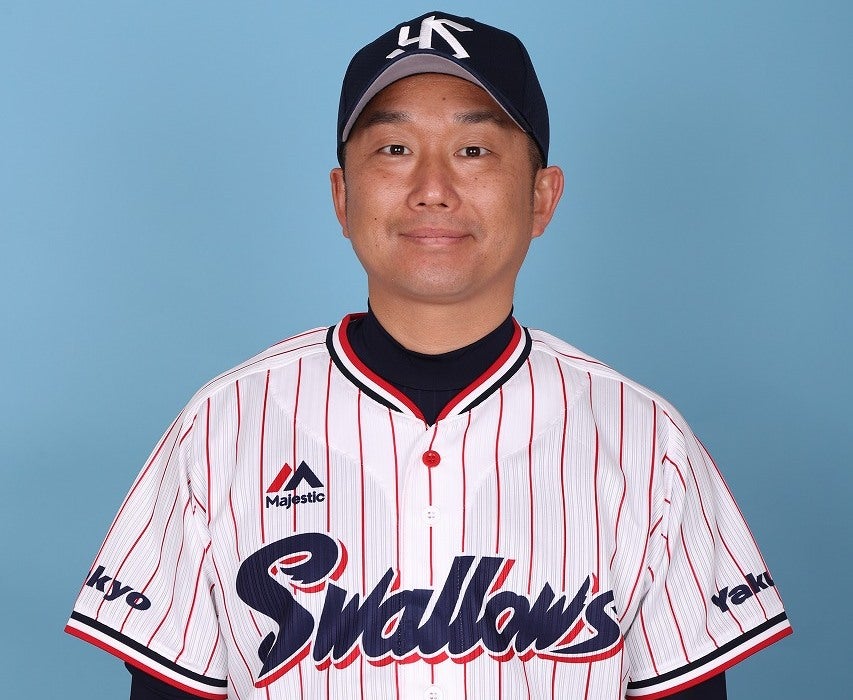 サイン入りスワローズ石川雅規投手1,000イニング達成記念ボブルヘッド人形 サイン入りスワローズ石川雅規投手1,000イニング達成記念